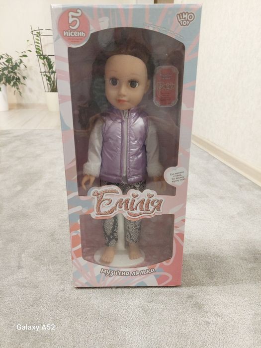 Музична лялька нова