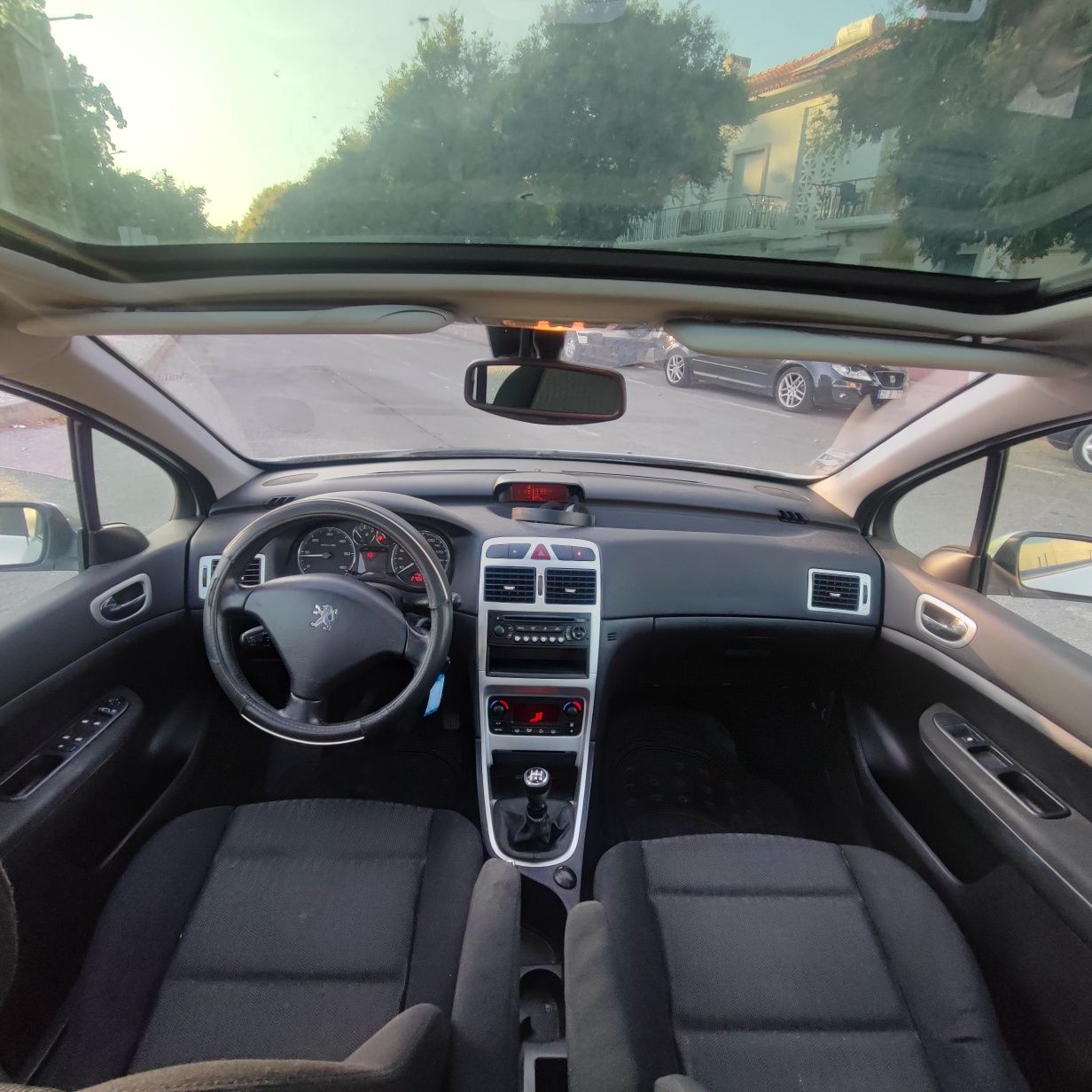 1.6 HDI 7 lugares