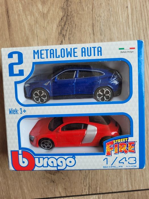 Bburago metalowe autko street fire 2pak