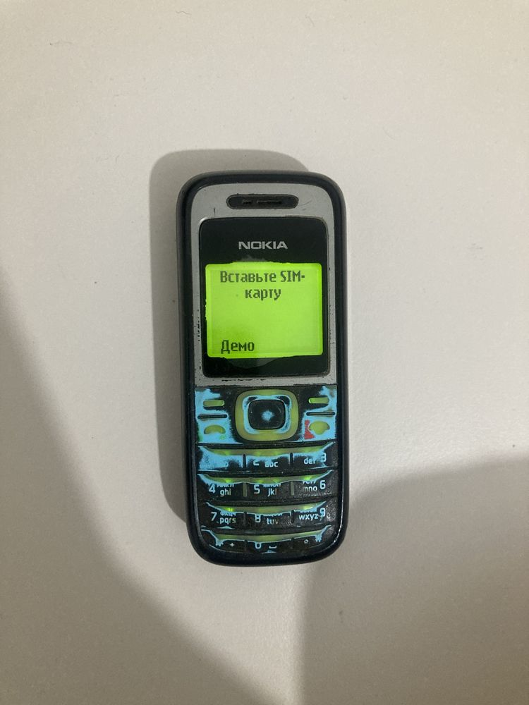 Nokia e52, 1200, 2730