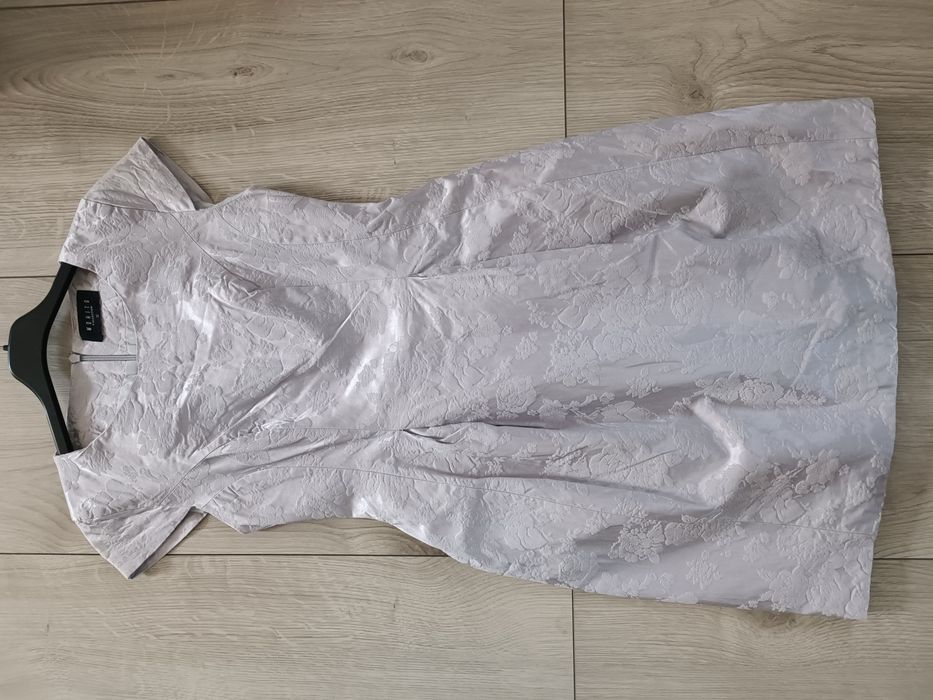 Sukienka damska elegancka Mohito r.32