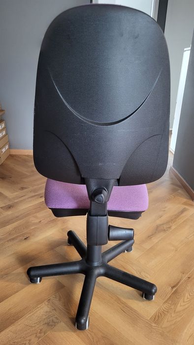 Krzesło biurowe szkolne