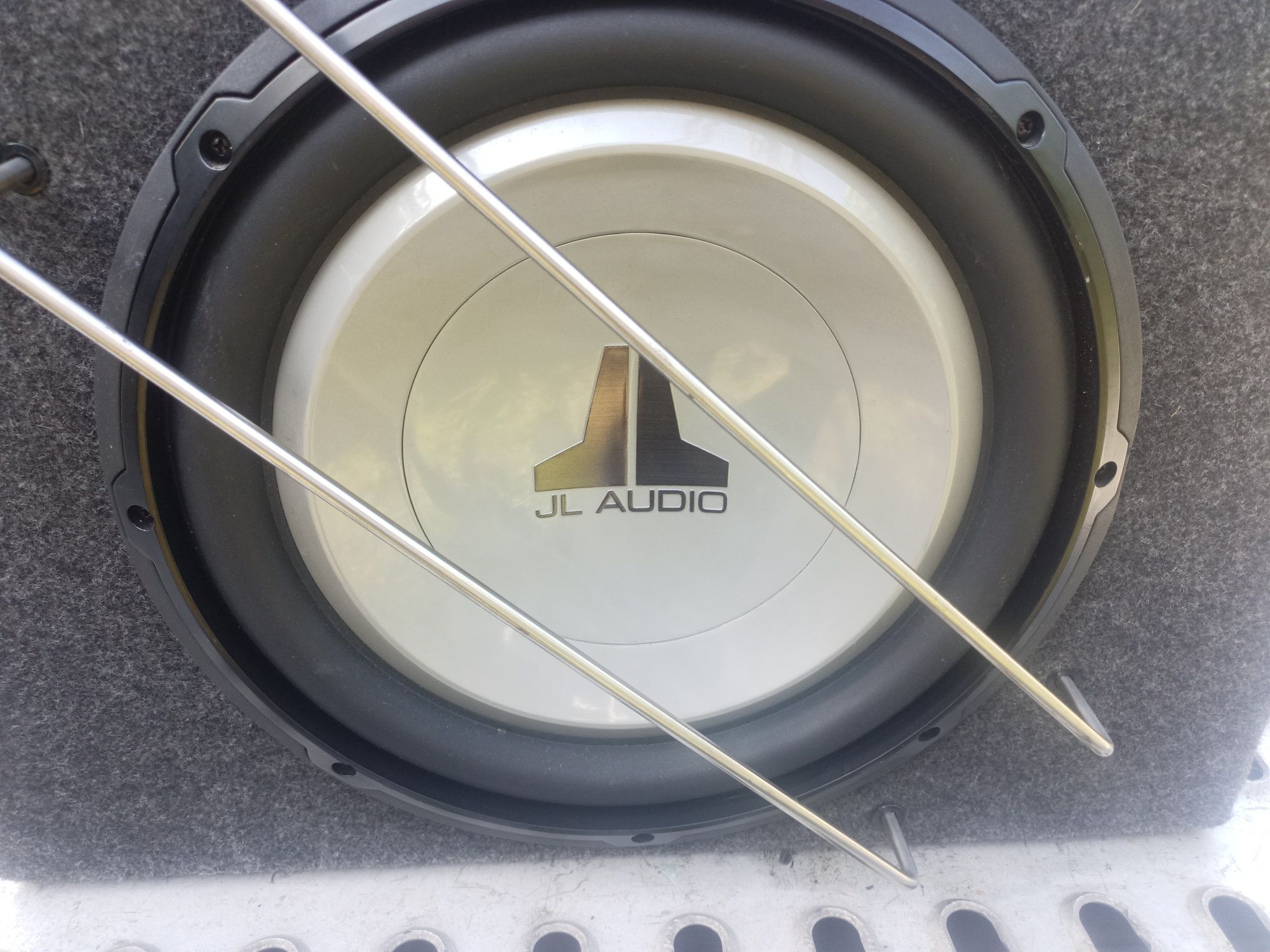 Subwoofer JL Audio USA + Wzmacniacz Alpine Stan Bdb