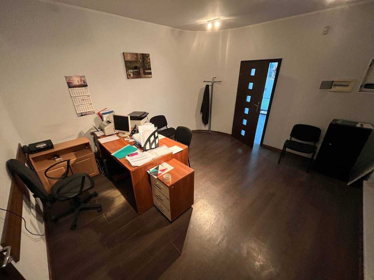 Продаж Офіс 97м².Пасічна 38а.Комерція.Ремонт.Обладнання.Фасад.Місто