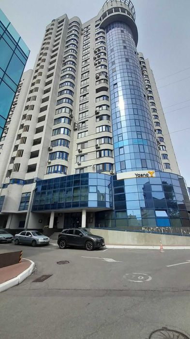 Продаж кв. 165,6м2 4-х кімн. прос. Голосіївський 30-Б М. Деміївська