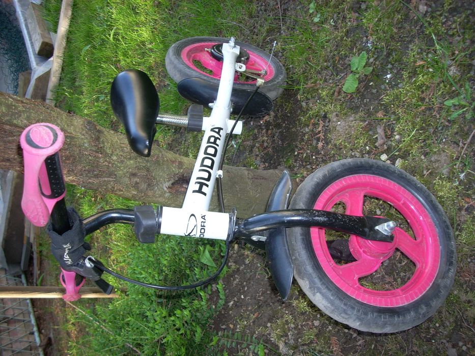 Rowerek biegowy Hudora z hamulcem.