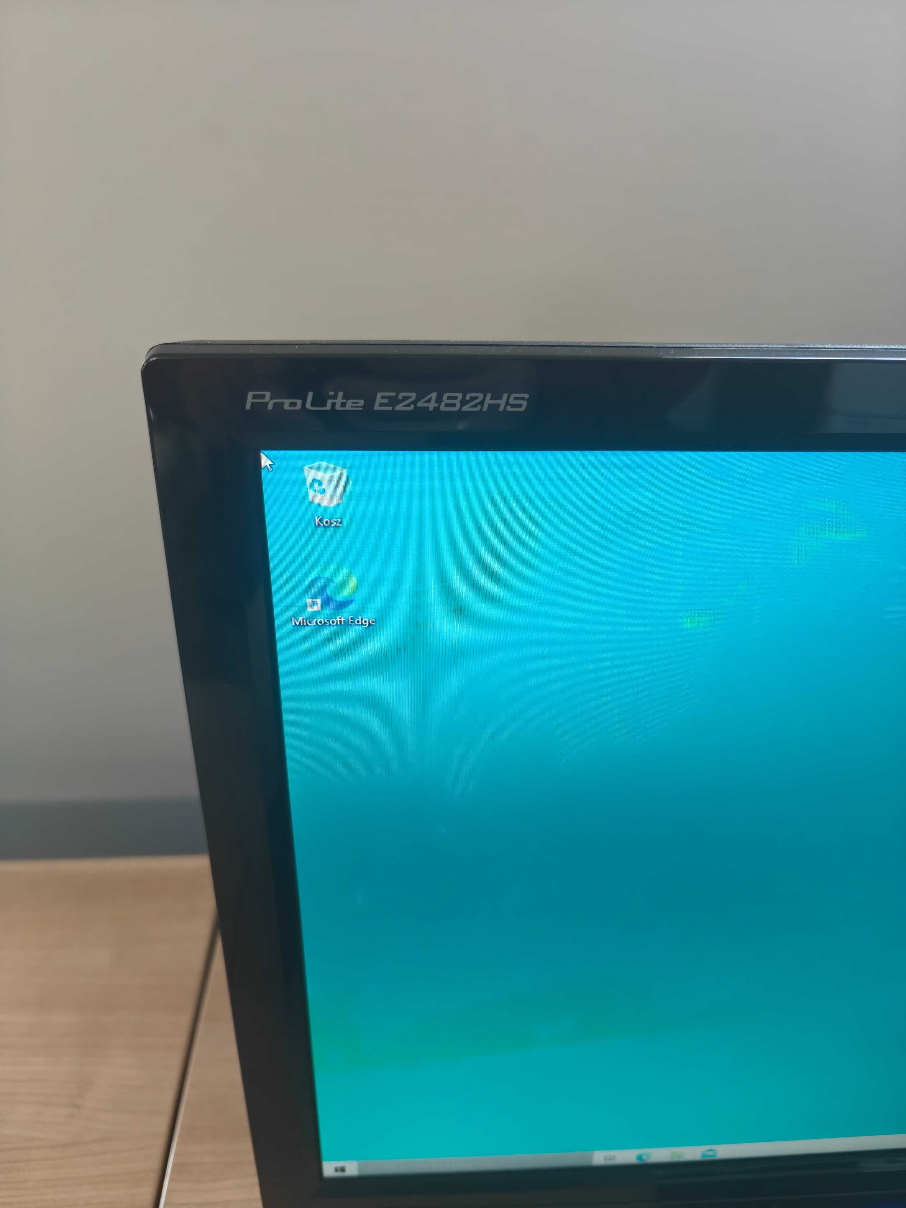 Zestaw komputerowy z monitorem - super stan !