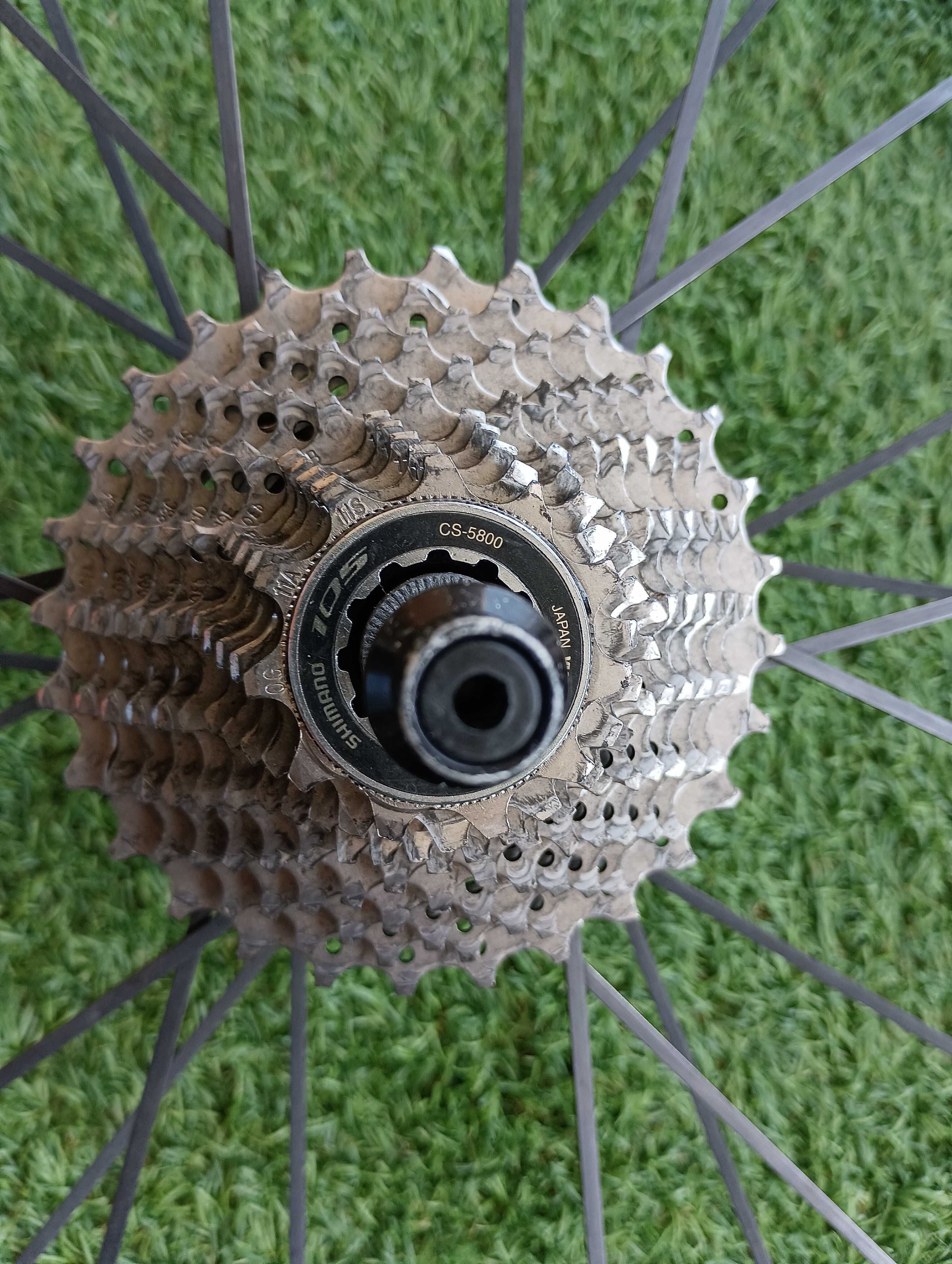 Rodas Carbono KOMPRESSOR c/ Cassete + 2 Pneus Tubular