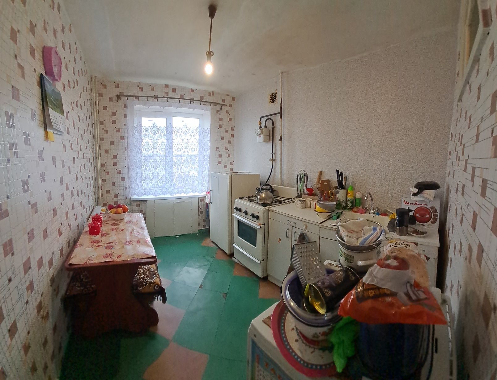 Продам трёх комнатную квартиру в Новомосковске.