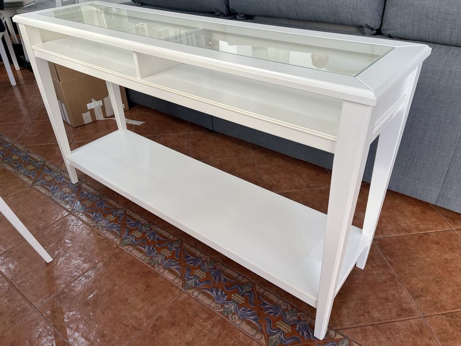 Consola branca com tampo em vidro