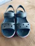 Samdałki chłopięce Crocs C12