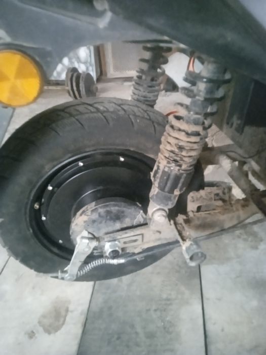 Продається електро скутер ліберті майже на ходу 37000 договір або обмі