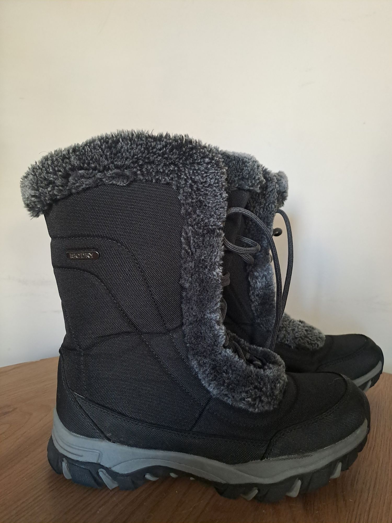 Buty zimowe-śniegowce-Mountain Warehouse-r.38