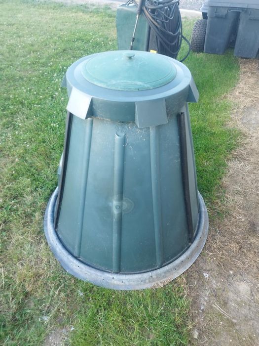 Kompostownik ogrodowy