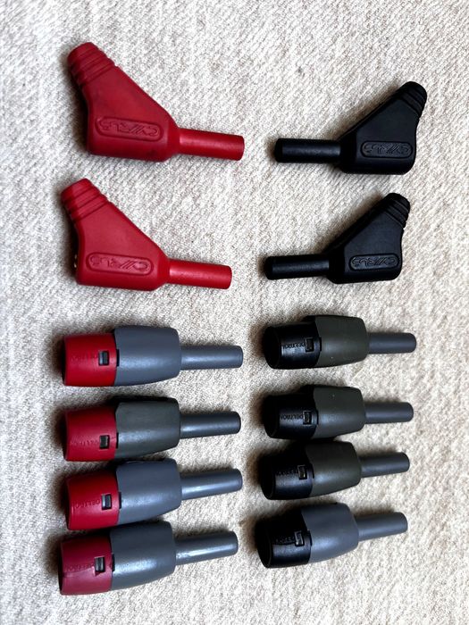 Conjuntos de fichas BFA banana – Cyrus (x4) + Conjunto genérico (x8)