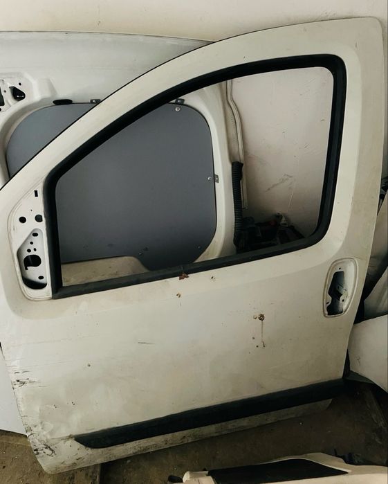 Дефектна Дверка citroen nemo пежо bipper fiat fiorino qubo вантажівок