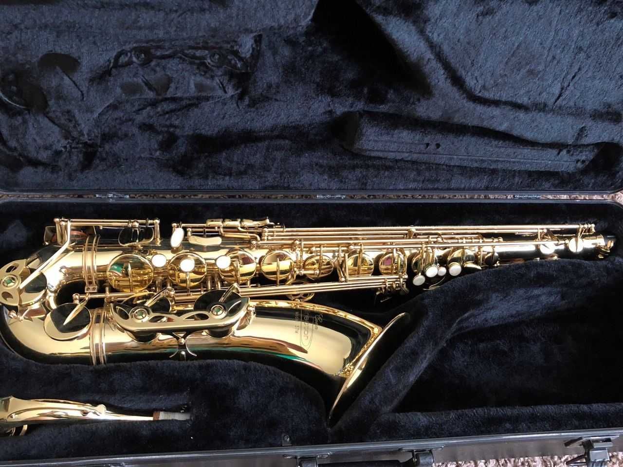 Саксофон тенор Conn Selmer model 37 m