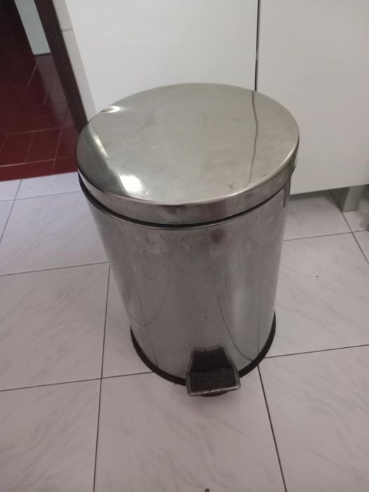 Balde do lixo c/pedal grande