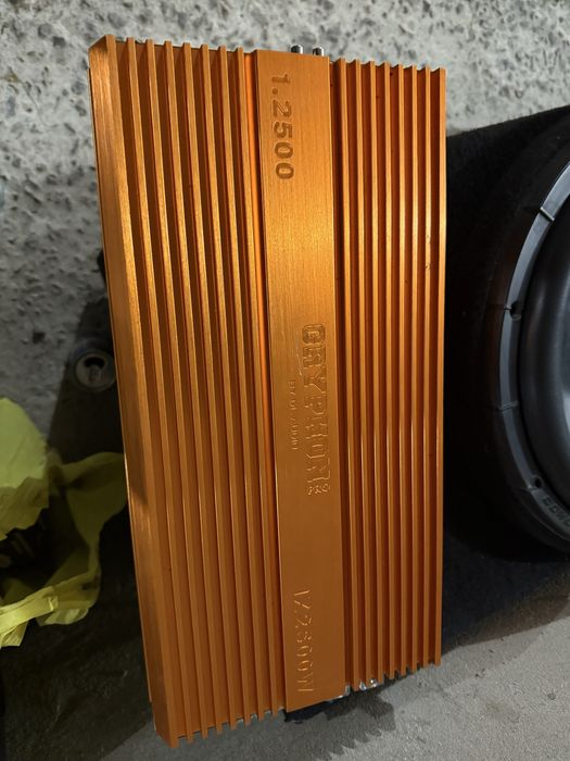 Сабвуфер Deaf Bonce DB-SA 255 15ʼ кастом +DLAudio 1.2500