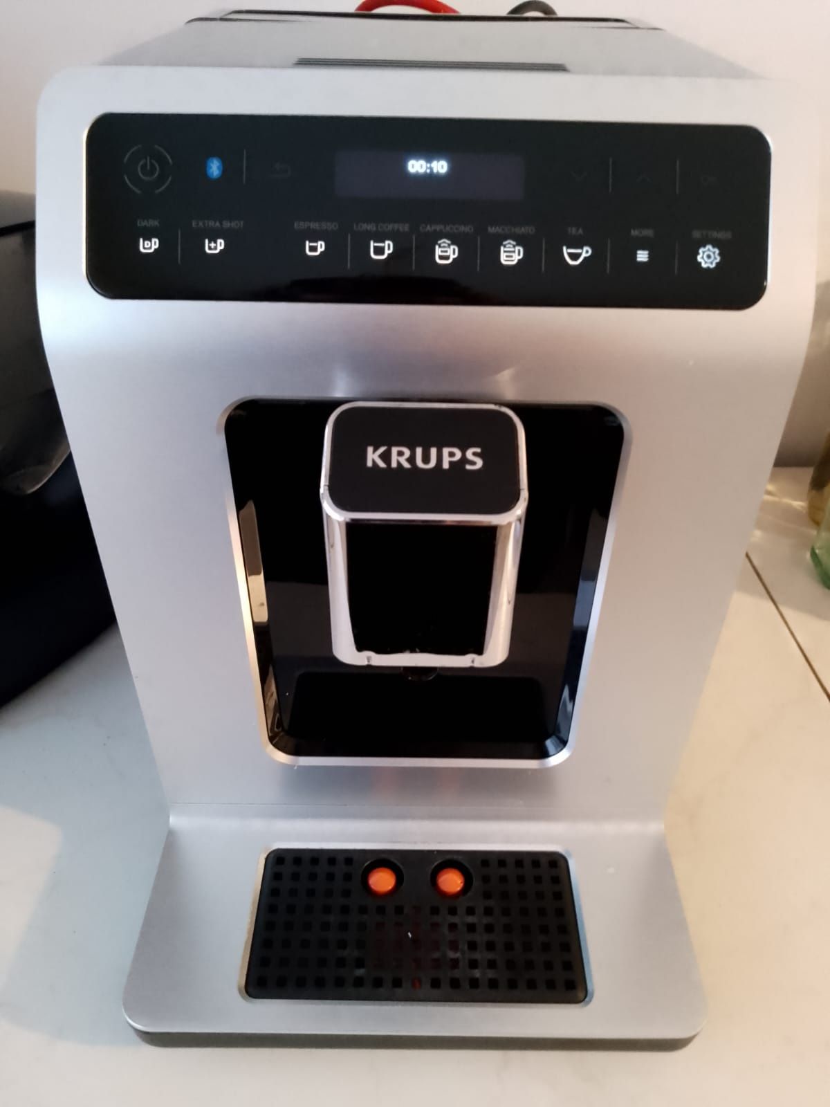 Ekspres do kawy Krups EA 89 Evidence Quatro Force z bluetooth