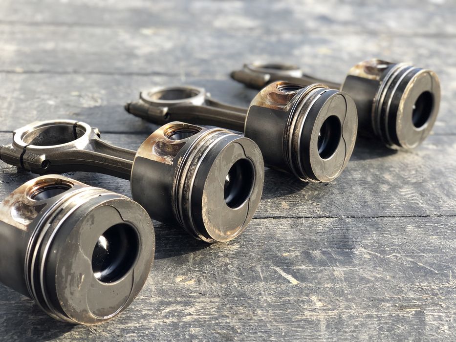 Поршень поршня шатун VW Passat B6 2.0 BMP BKP BKD BMR BMN CBA CBAB