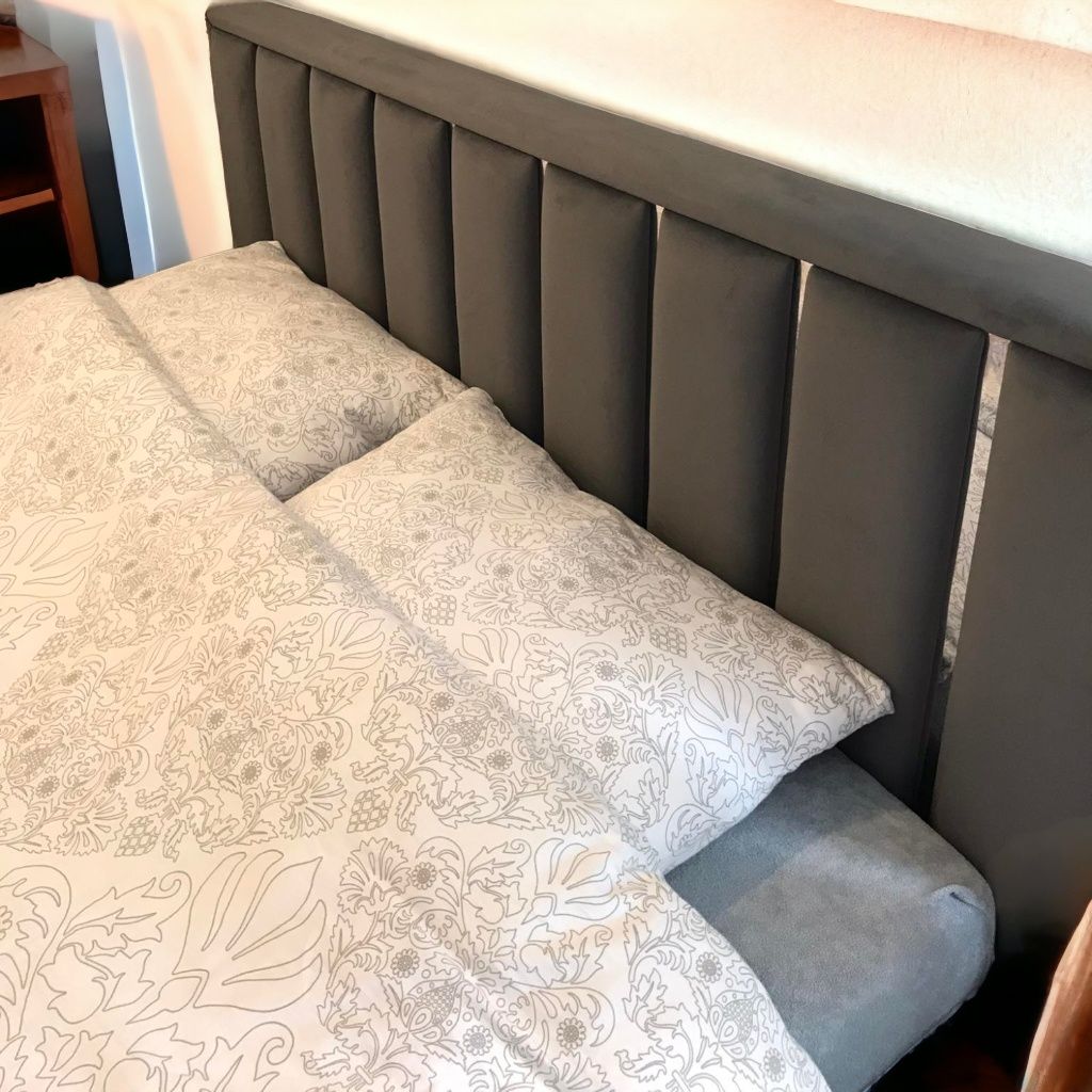 Łóżko tapicerowane Chicago Producent pojemnik stelaż metalowy