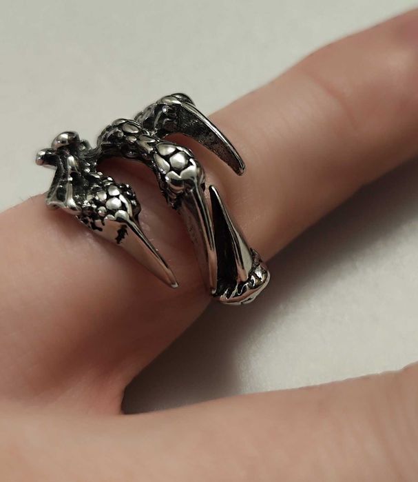 Кільце кольцо кілечко каблучка біжутерія рептилія кігті когти дракон