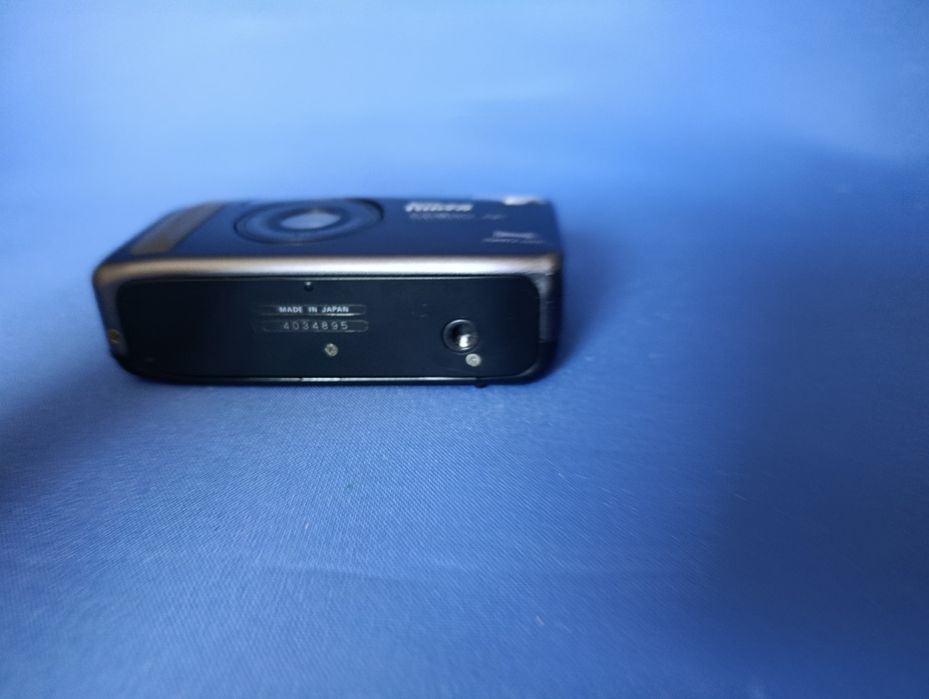 Продається плівковий фотоапарат Nikon Zoom 310 AF
