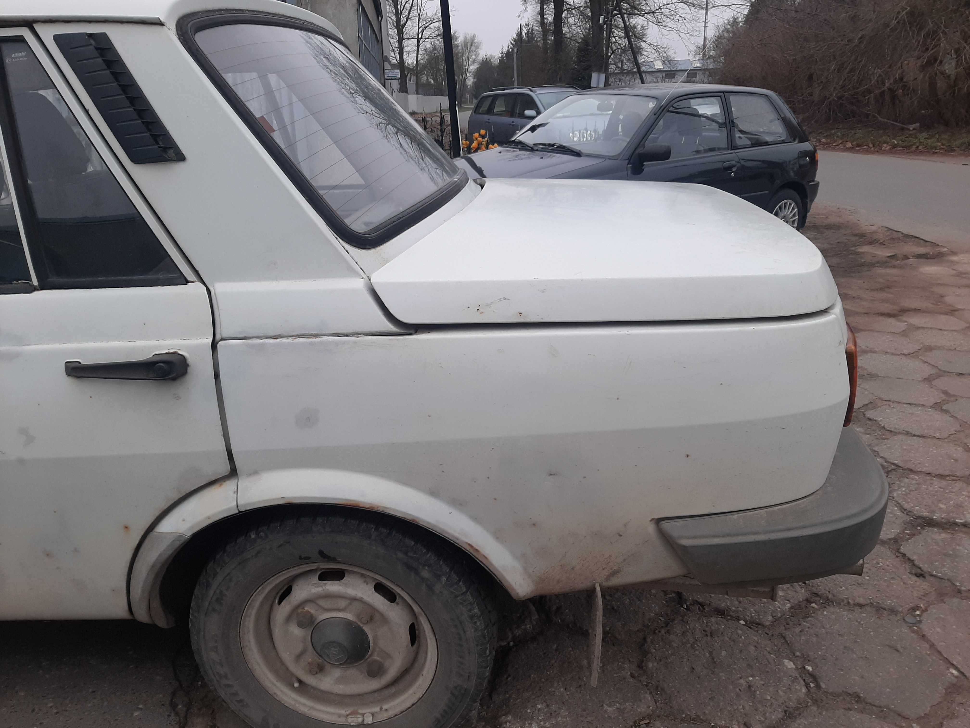 Wartburg 1.3i (silnik Polo) 1991r.Błotnik tylny lewy