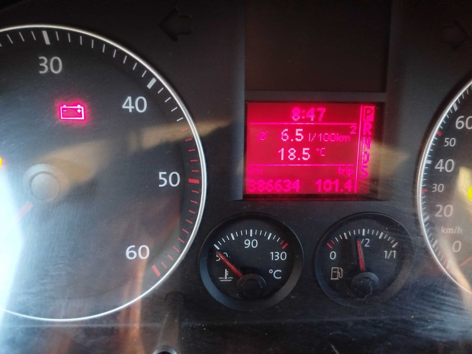 Volkswagen Touran 1.9 TDI (2005) – 7 Lugares, Cx Automática