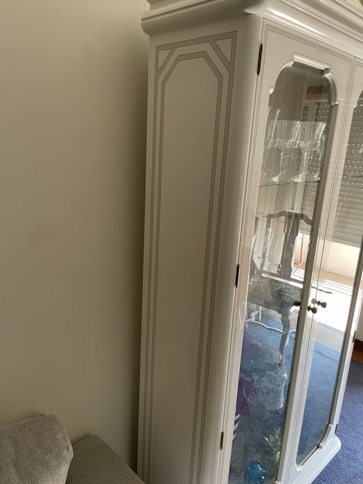 Móvel lacado italiano