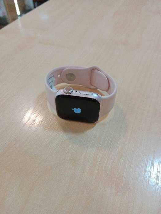 Смарт годинник Apple Watch Series 9 41mm A2978