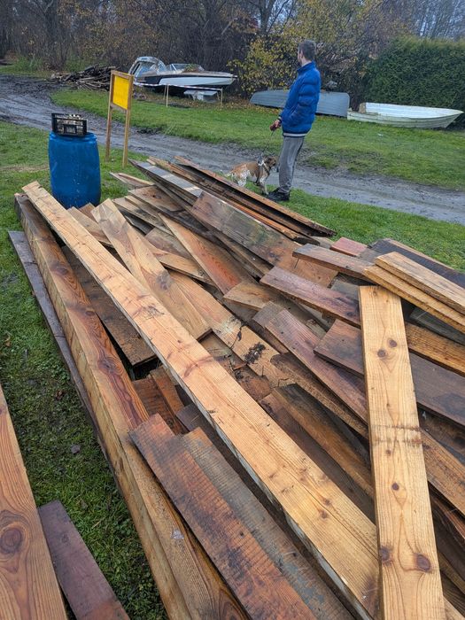Deska ,deski,łaty  belki z rozbiorki