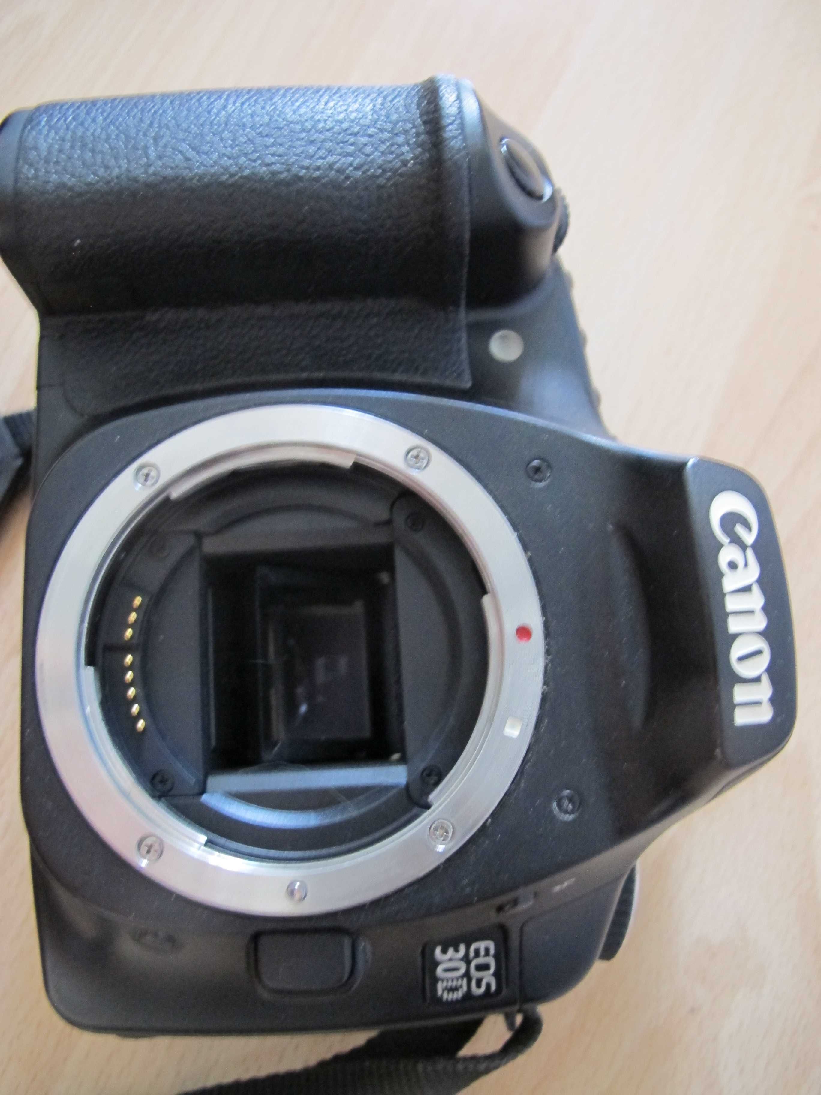 Canon EOS 30D боді, кіт