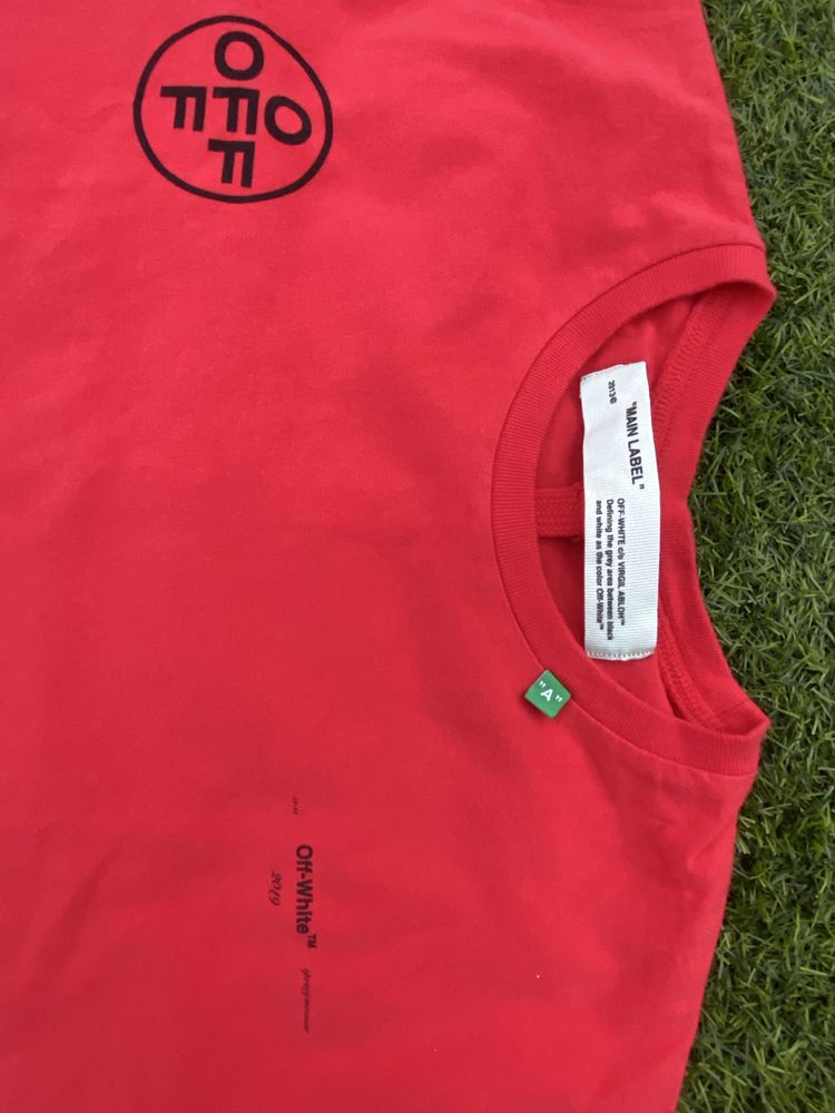 T-Shirt Off-White Vermelha Nova