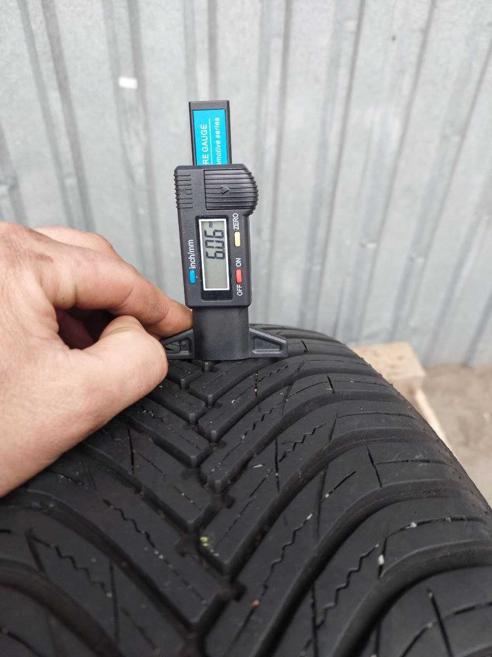 Шини б/в 215 65 R17 Maxxis Premitra AllSeason AP3 suv
