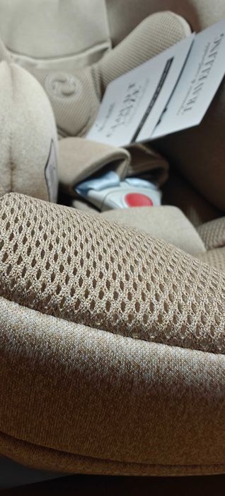 Cybex Cloud T i-Size Cozy Beige Fotelik z bazą T