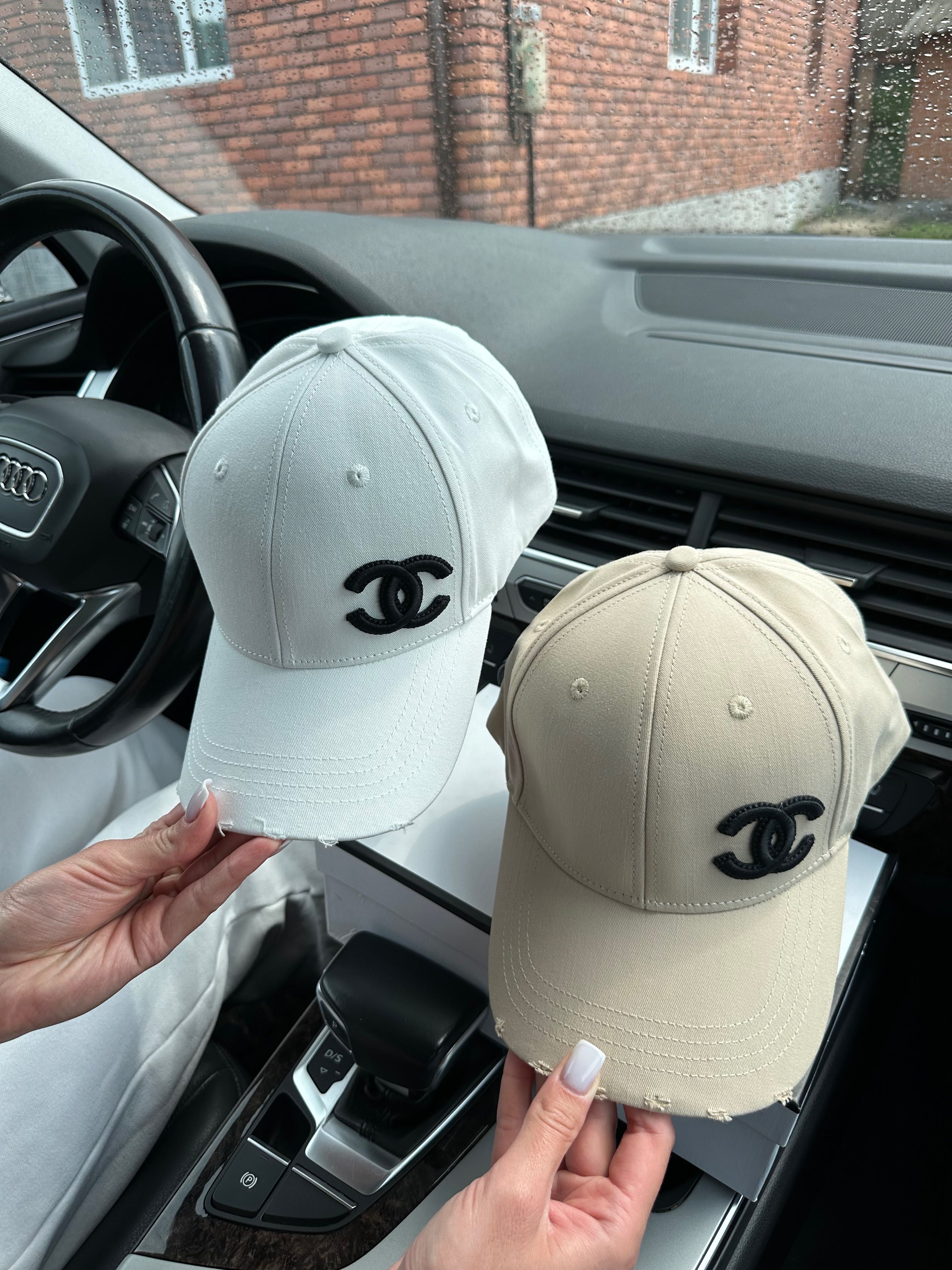 Кепка Chanel в двох кольорах
