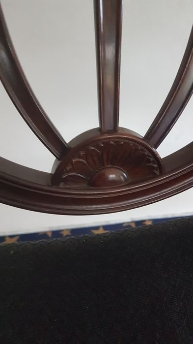 krzesła do jadalni 4 szt