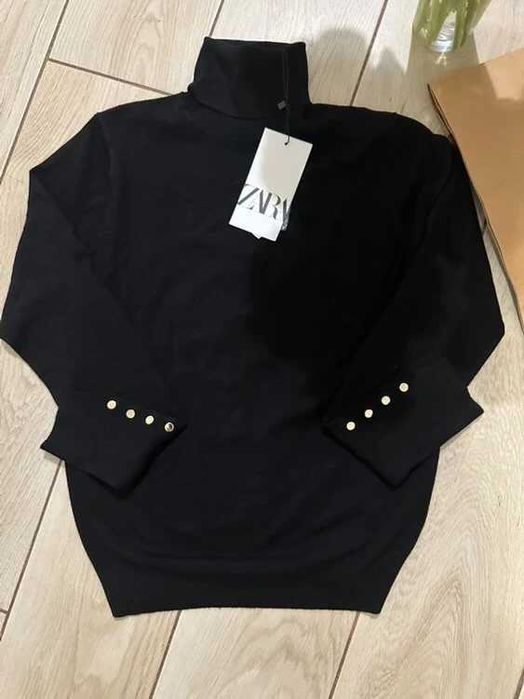 Жіночий гольф ZARA