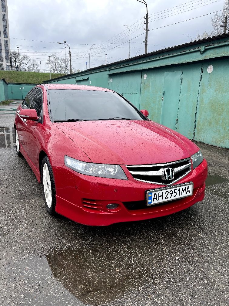 Автомобиль Honda accord 7