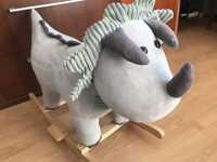Zabawka na biegunach nie konik, nosorożec
