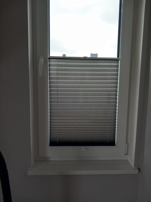 Roleta półzaciemniajaca GRAFIT