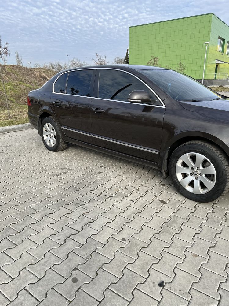 Продам Skoda Superb 2 (FL)