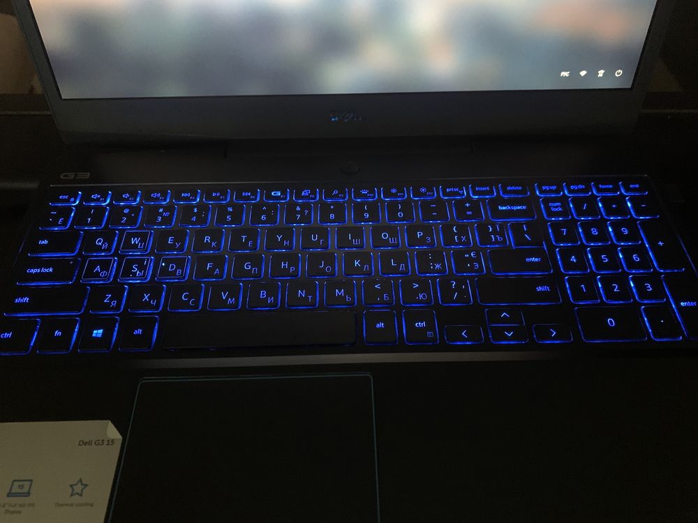 DELL G3 3590 i5-9300 gtx 1660ti 512ssd 8ram