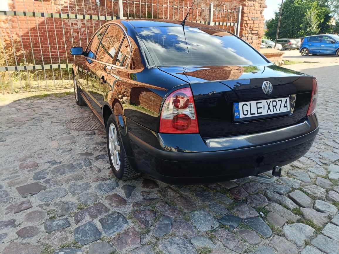 VW Passat 2003r -101KM