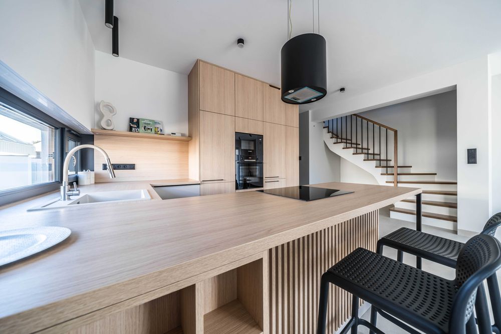 Nowy, wykończony pod klucz, kameralne osiedle w Sadach