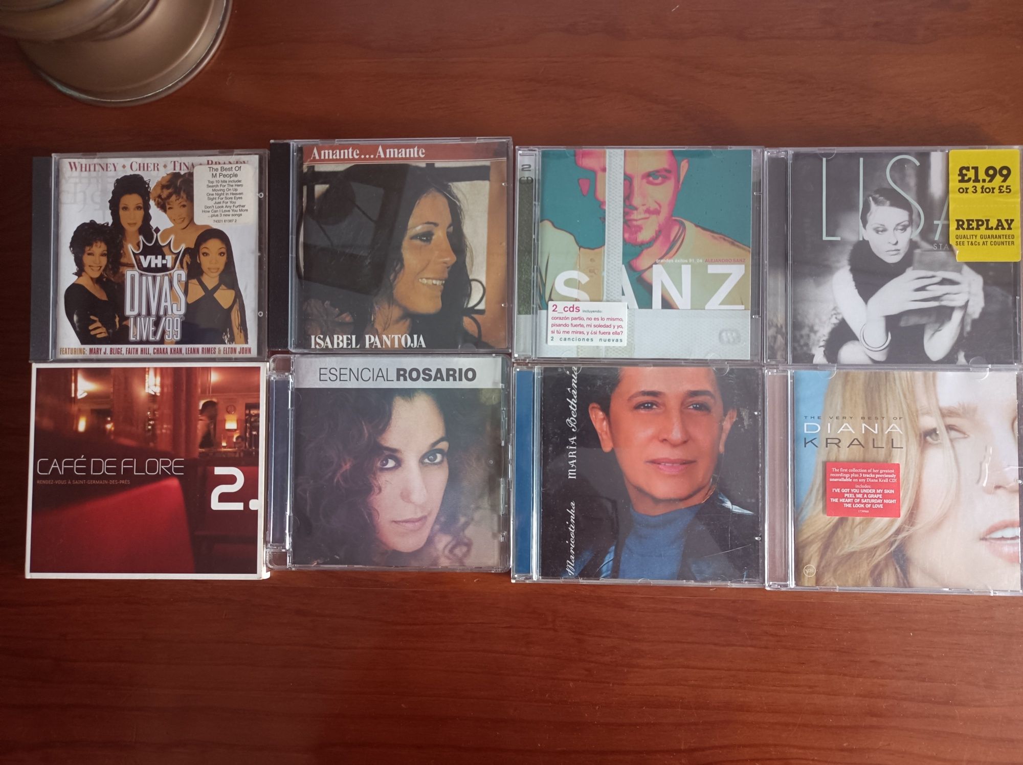 Cds Bethânia, Pantoja, Shakira, Sainz