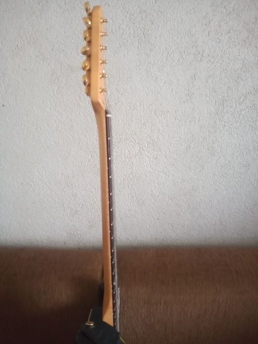Fender stratocaster deluxe MIM