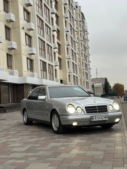 Mercedes e210 3.2 бензин автомат